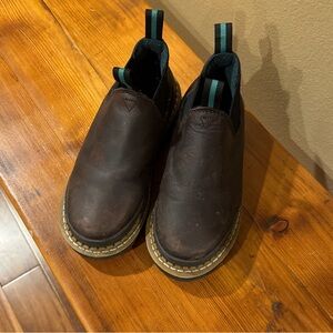 Youth Georgia Boots Size 2.5